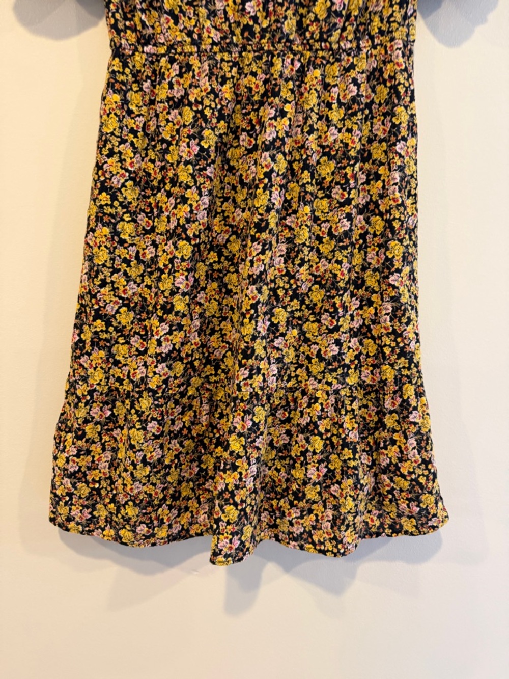 Piper and Scoot Black Floral V-Neck Dress with pockets Size small - Picture 5 of 11
